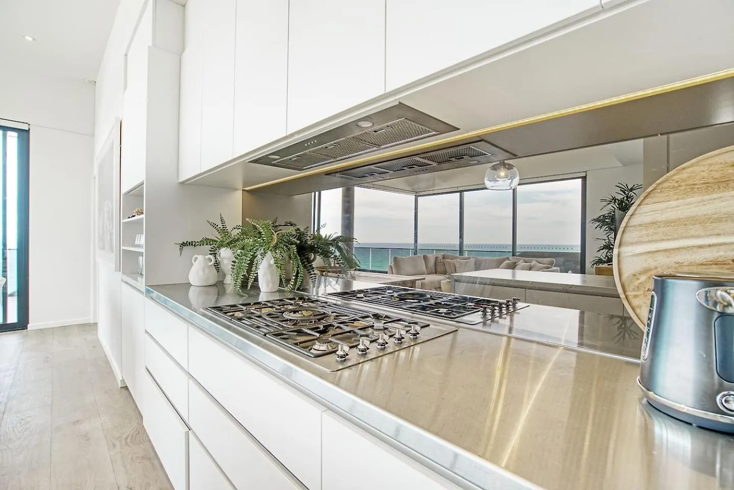 Apartment Sable Penthouse At Palm Beach'S Waterfront Gold Coast